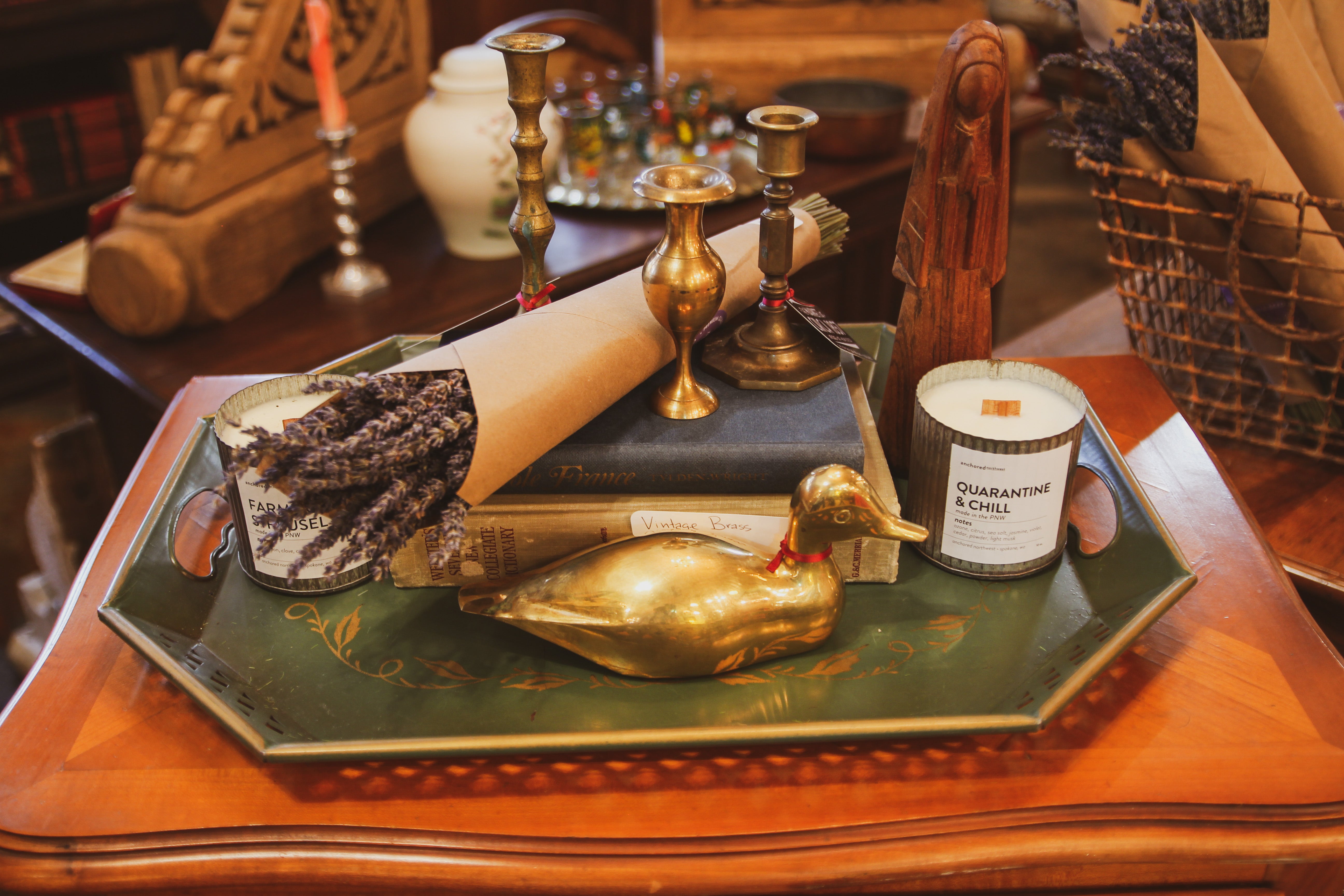 Decor & Accents Circa 1857